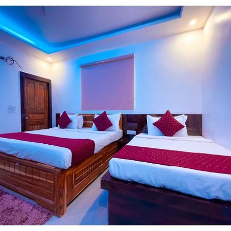 Hotel Town Grand Agra  Exterior photo