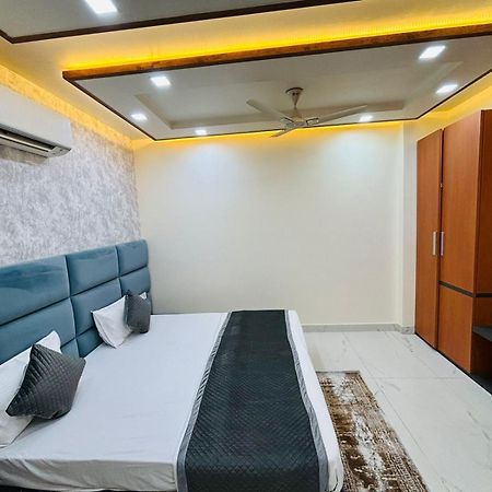 Hotel Town Grand Agra  Exterior photo