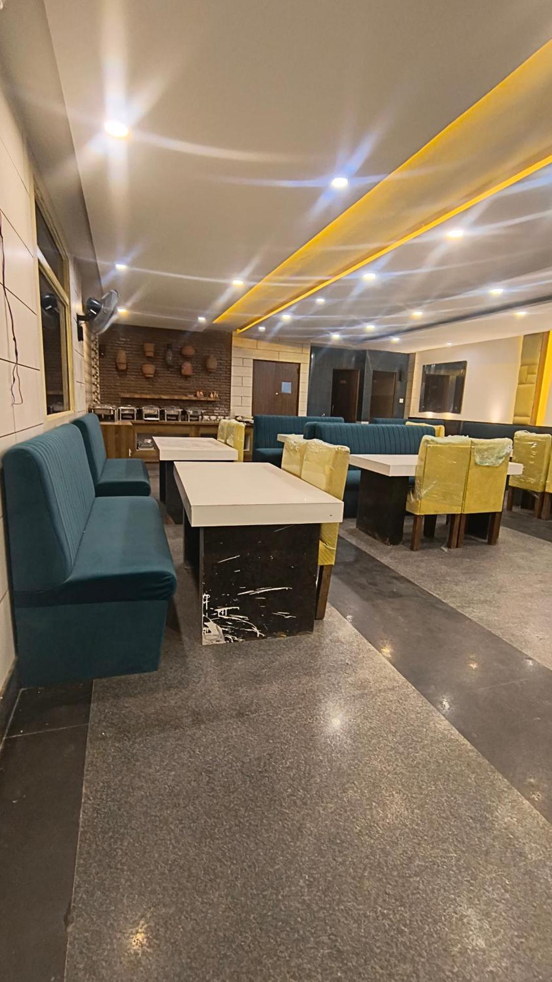 Hotel Town Grand Agra  Exterior photo