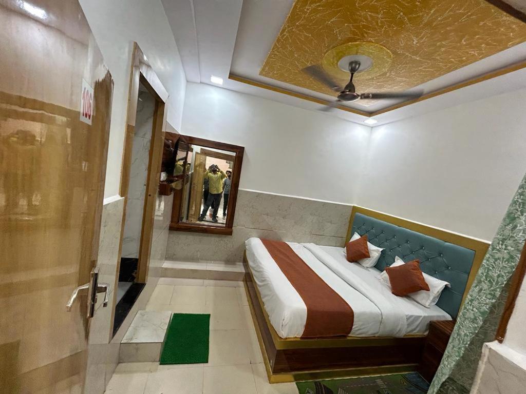 Hotel Town Grand Agra  Exterior photo